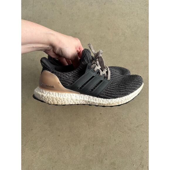 Adidas UltraBoost 4.0 Running Shoes Women's 6 Mocha Gray Athletic Sneaker BB6151 - Picture 1 of 12